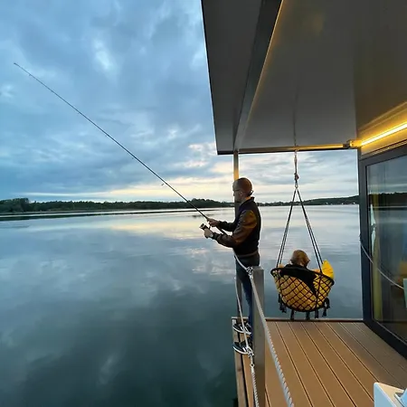 Houseboat Hb-barlinek